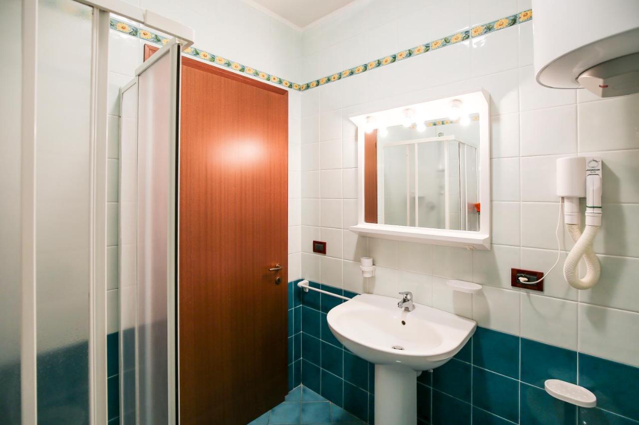 Olmi Lido Altanea Apartment Caorle Bagian luar foto