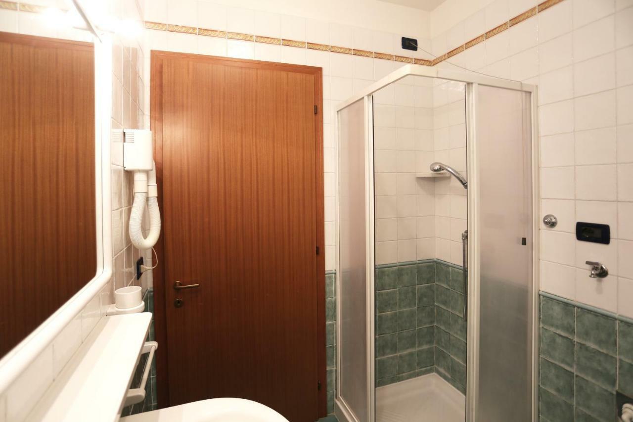 Olmi Lido Altanea Apartment Caorle Bagian luar foto