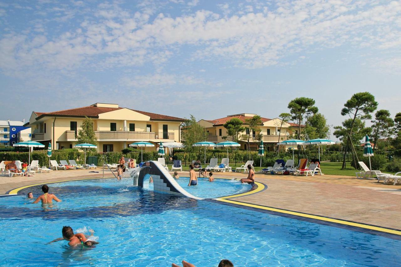 Olmi Lido Altanea Apartment Caorle Bagian luar foto