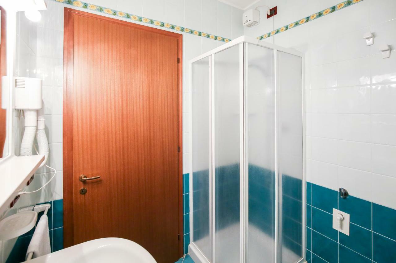 Olmi Lido Altanea Apartment Caorle Bagian luar foto