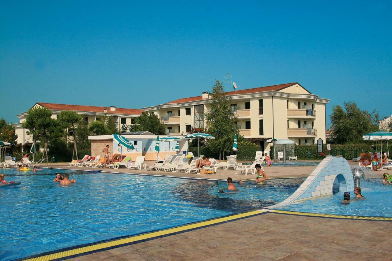 Olmi Lido Altanea Apartment Caorle Bagian luar foto