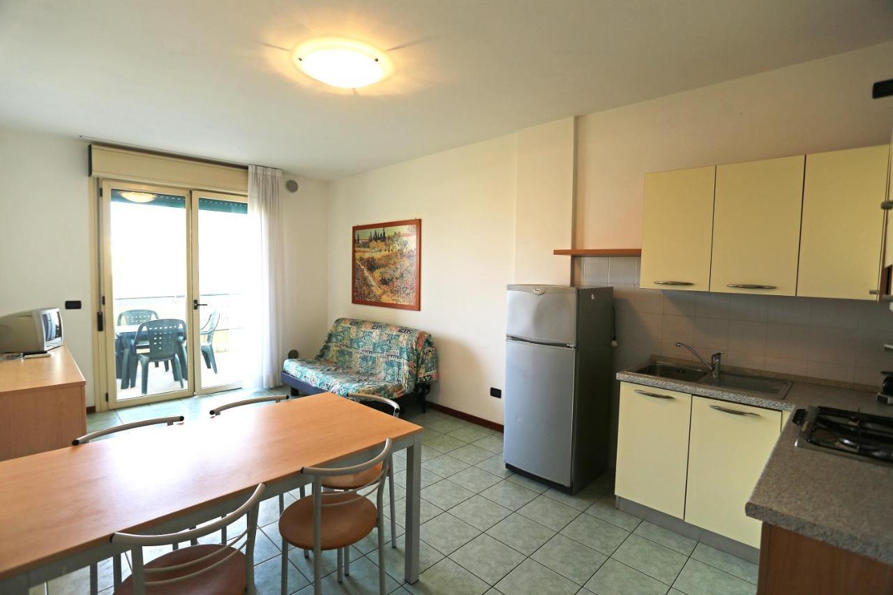 Olmi Lido Altanea Apartment Caorle Bagian luar foto